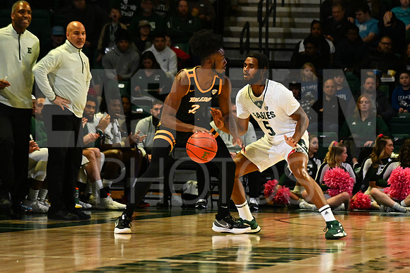 COLLEGE BASKETBALL: FEB 11 Toledo at Eastern Michigan