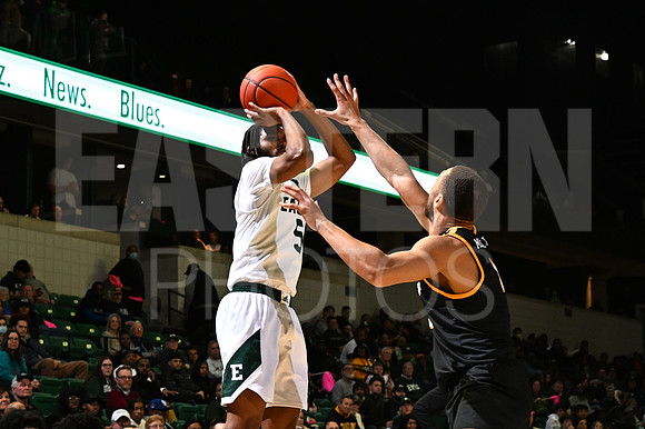 COLLEGE BASKETBALL: FEB 11 Toledo at Eastern Michigan