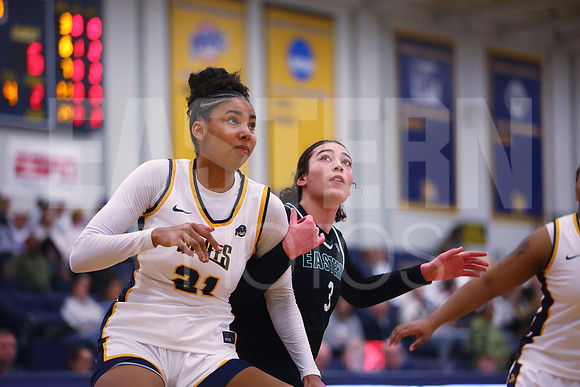 EMU Canisius Womens Basketball