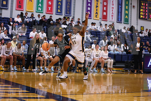 EMU Canisius Womens Basketball
