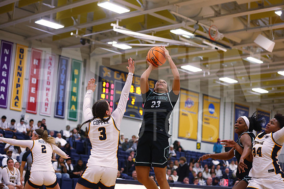 EMU Canisius Womens Basketball