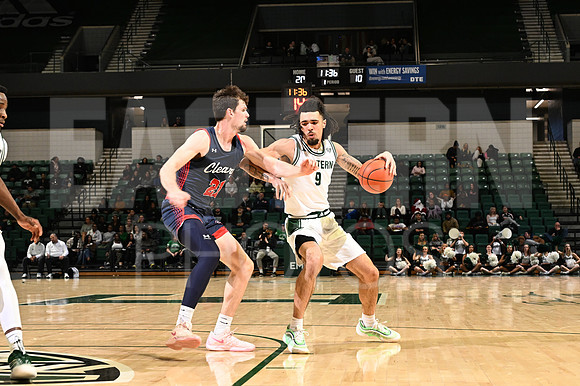 COLLEGE BASKETBALL: DEC 5 Cleary at Eastern Michigan