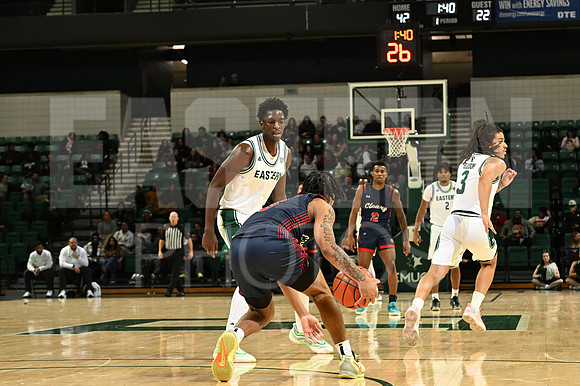 COLLEGE BASKETBALL: DEC 5 Cleary at Eastern Michigan