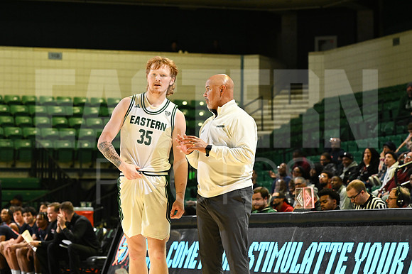 COLLEGE BASKETBALL: DEC 5 Cleary at Eastern Michigan