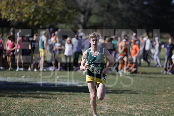 Eastern Michigan University compete at the 2022 MAC Cross Country Championships hosted in Athens, OH on October 29, 2022 (Photos provided by Walt Middleton Photography)
