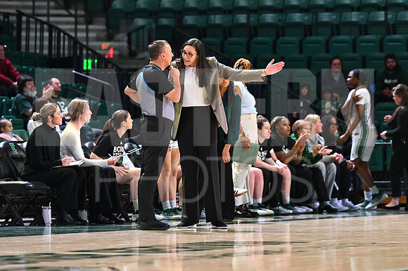 COLLEGE BASKETBALL: JAN 10 Women’s Kent State at Eastern Michigan