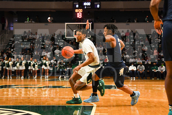 COLLEGE BASKETBALL: DEC 11 Florida International at Eastern Michigan