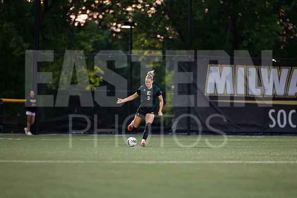 FOT26,Football,FOT,2026,EMU