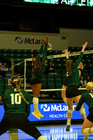Volleyball vs Akron (08/11/2024 Ellie Kissel)