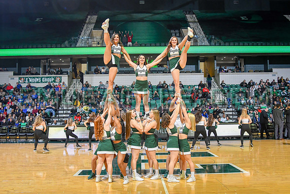 COLLEGE BASKETBALL: JAN 04 Buffalo at Eastern Michigan