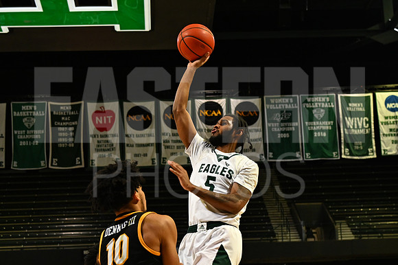 COLLEGE BASKETBALL: FEB 11 Toledo at Eastern Michigan
