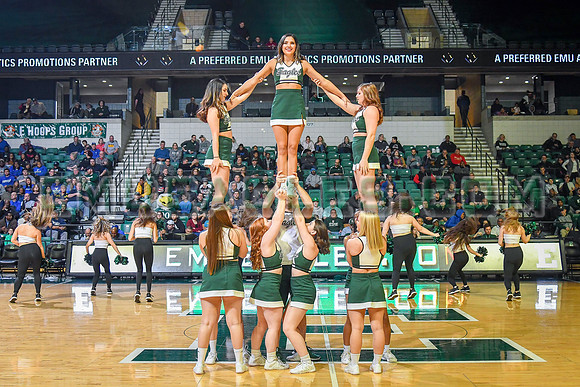 COLLEGE BASKETBALL: JAN 04 Buffalo at Eastern Michigan