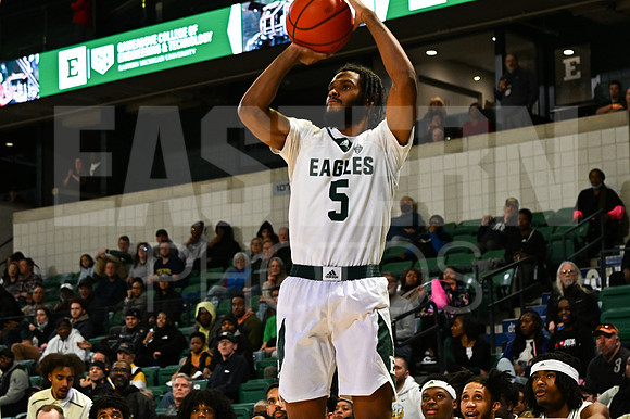 COLLEGE BASKETBALL: FEB 11 Toledo at Eastern Michigan