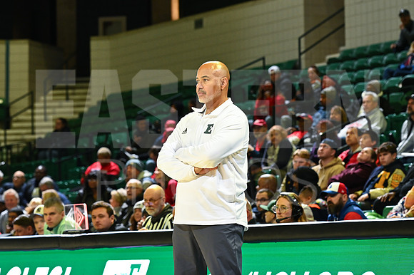COLLEGE BASKETBALL: NOV 30 Detroit at Eastern Michigan