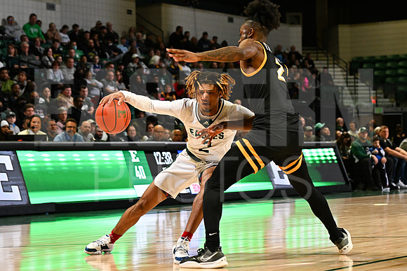 COLLEGE BASKETBALL: FEB 11 Toledo at Eastern Michigan