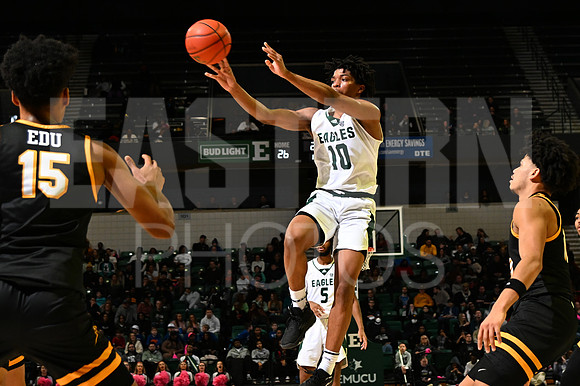 COLLEGE BASKETBALL: FEB 11 Toledo at Eastern Michigan