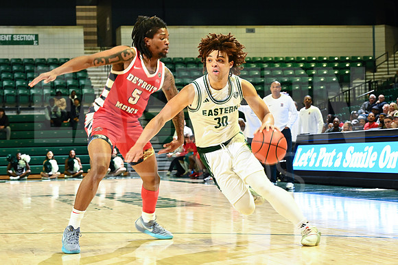 COLLEGE BASKETBALL: NOV 30 Detroit at Eastern Michigan