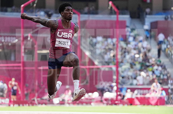 Olympics: Athletics-Aug 5 Morning Session