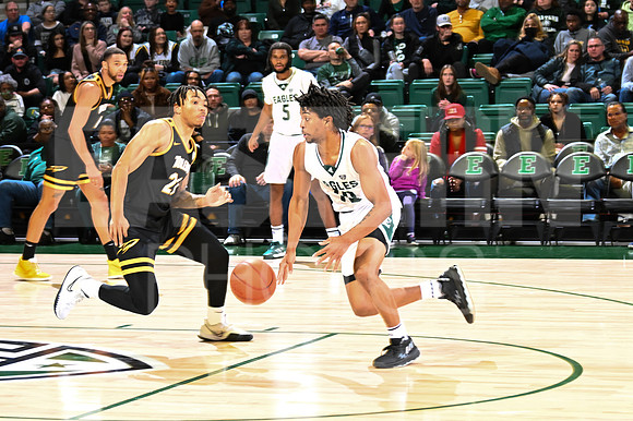 COLLEGE BASKETBALL: FEB 11 Toledo at Eastern Michigan